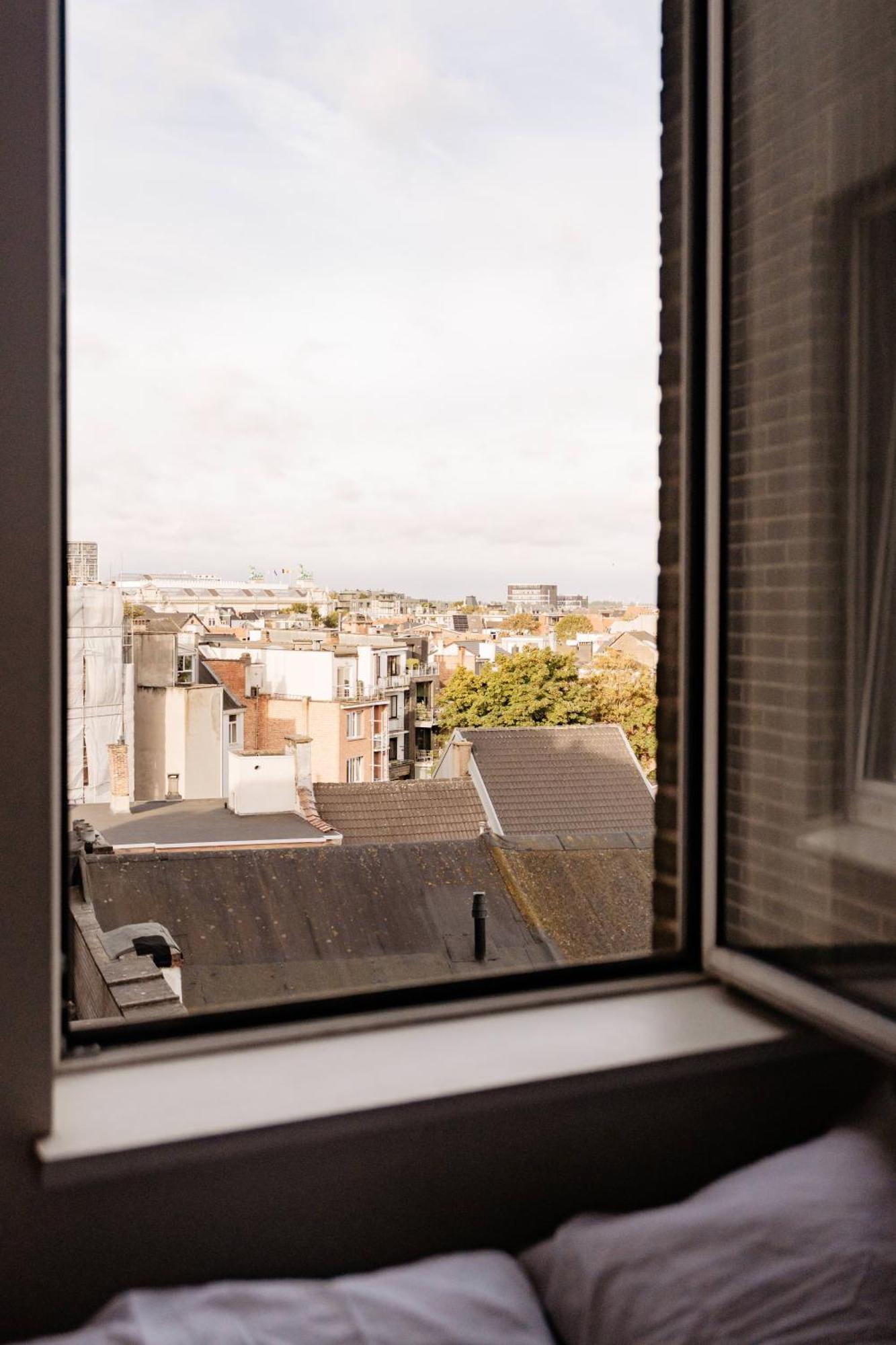 Zonnig Appartement Met Prachtig Uitzicht Op A+Locatie Antwerp Luaran gambar
