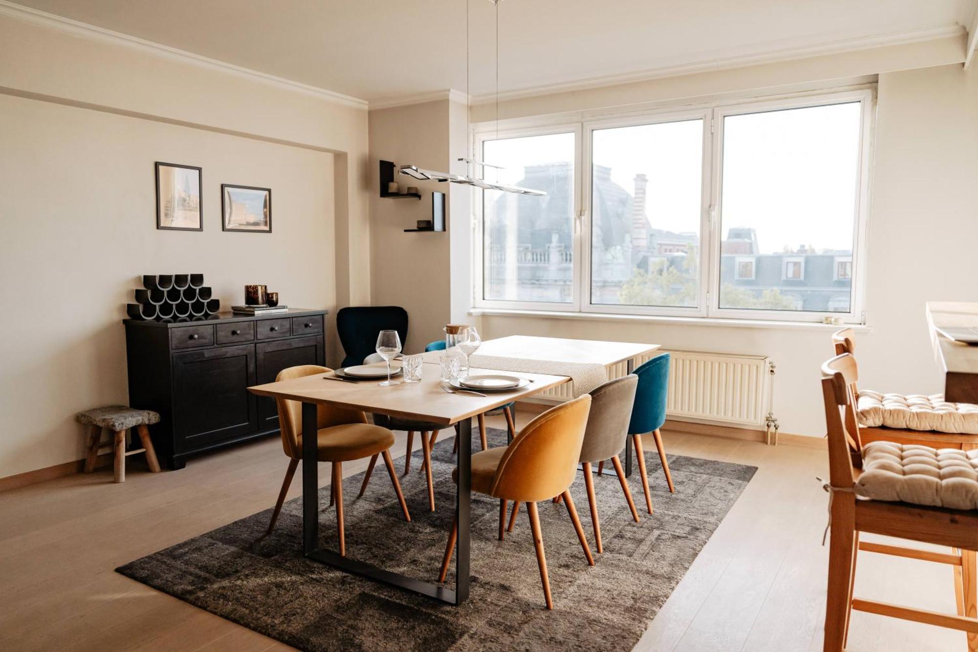Zonnig Appartement Met Prachtig Uitzicht Op A+Locatie Antwerp Luaran gambar